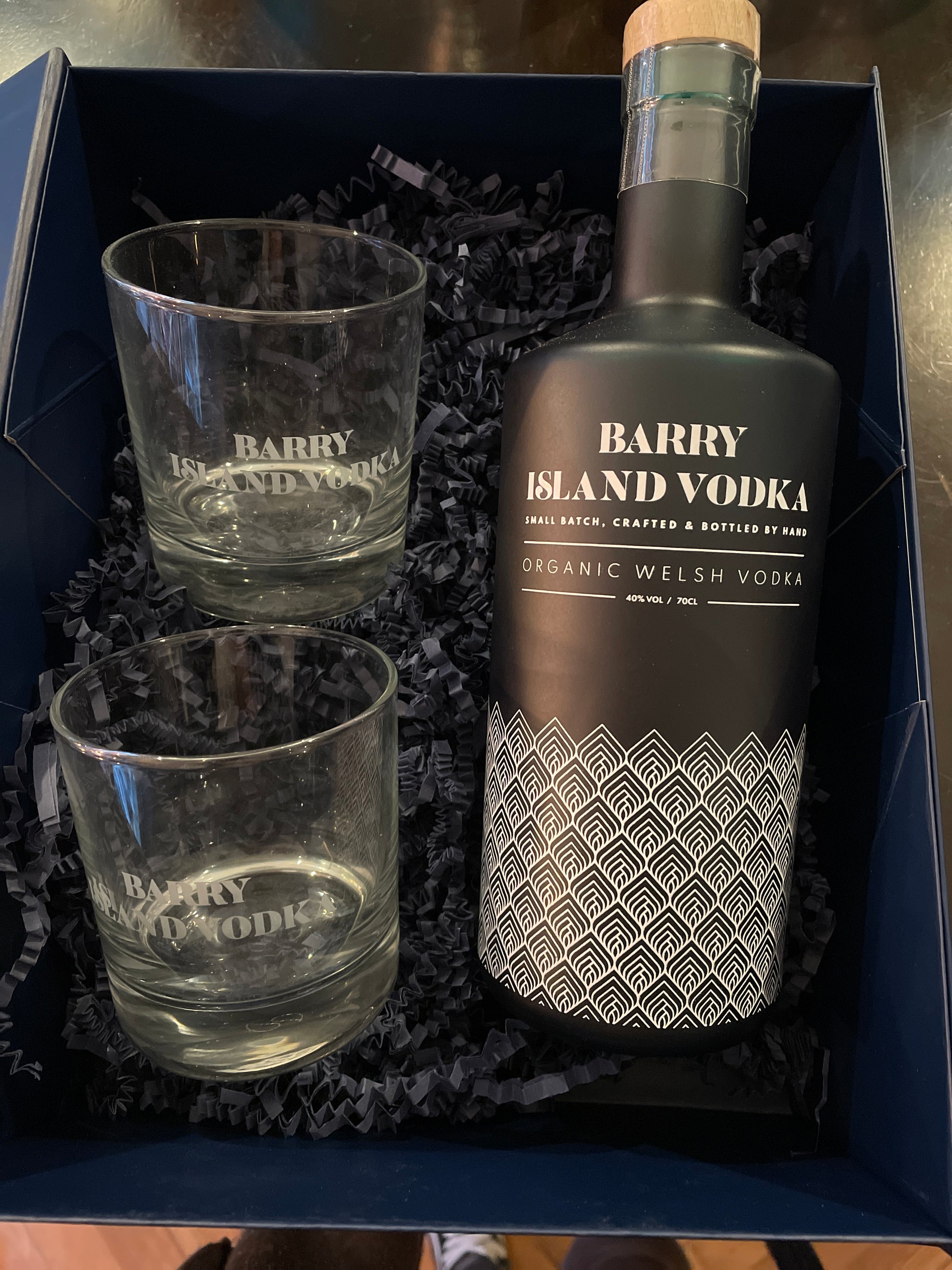 Barry Island Vodka Hamper with glasses